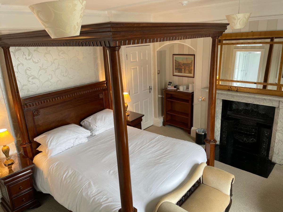 مبيت وإفطار ويتبي Arundel House المظهر الخارجي الصورة
